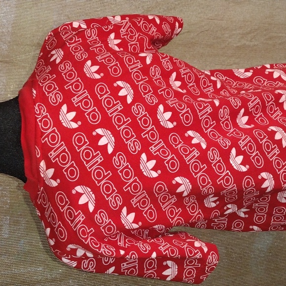 Men's Small Adidas LOGO All Over T-Shirt NWOT - Picture 6 of 6